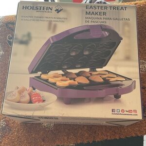 Holstein Purple Easter Treat Maker